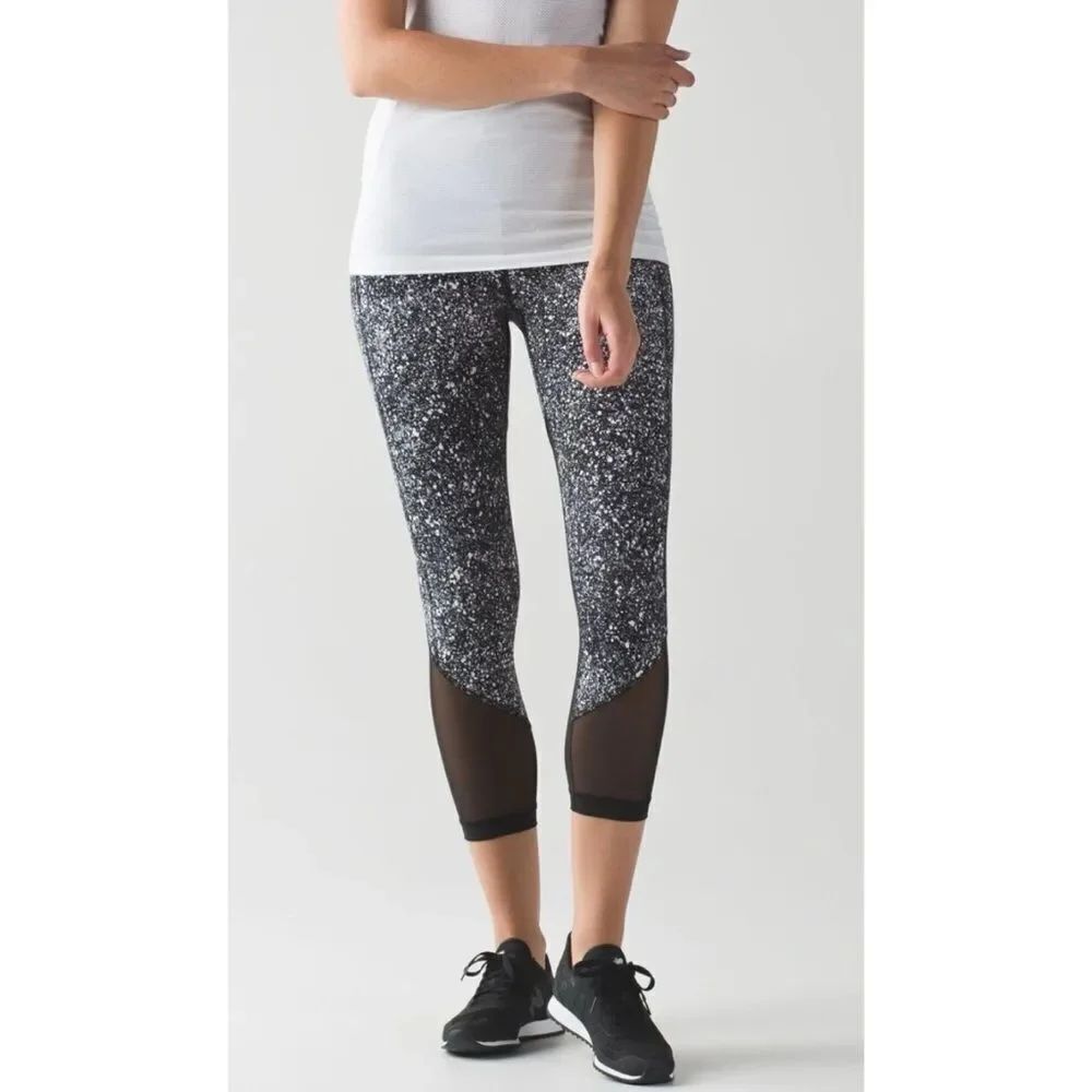 Lululemon Womens Leggings 6 Black White Pace Rival Crop Marathon Splatter Run